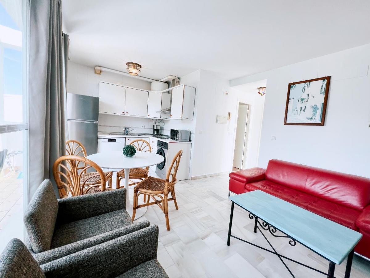 Retama Golf Nº 55 By Fontanilla Del Mar Holidays Rentals Apartment Chiclana de la Frontera
